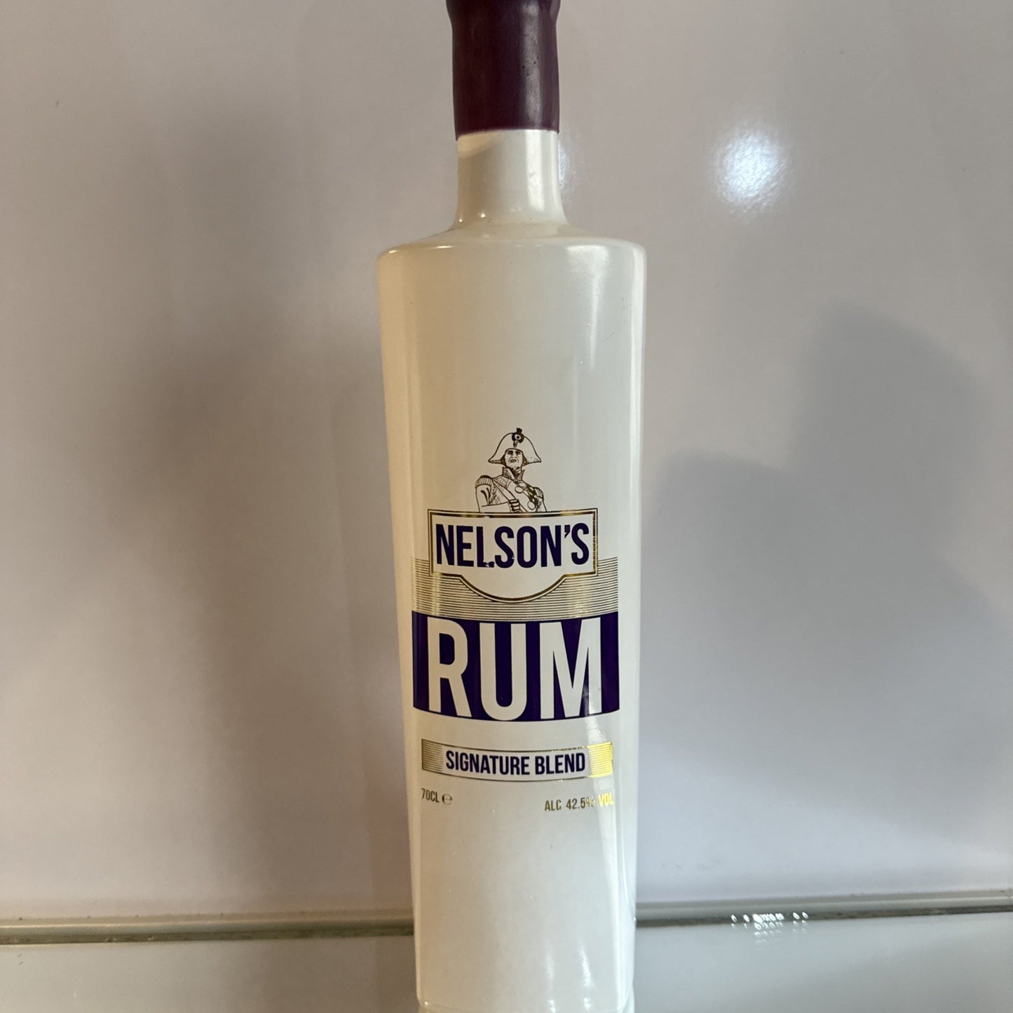 Nelson's Signature Blend Rum 42.5% 70cl