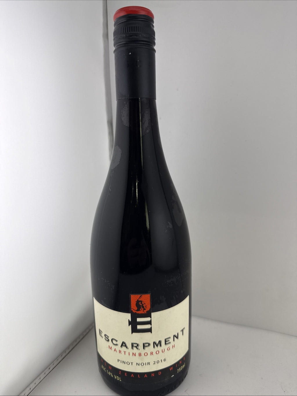 Escarpment Pinot Noir 2016 Martinborough New Zealand 75cl