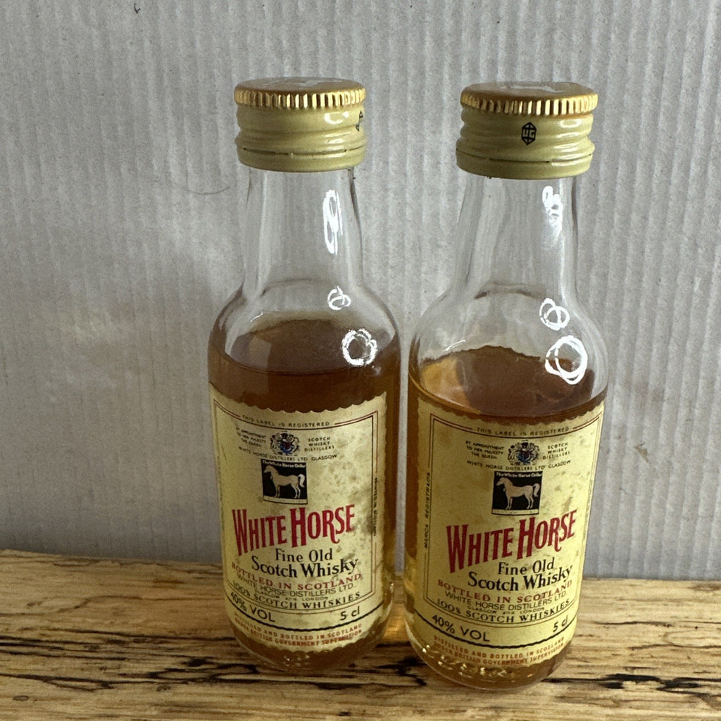 White Horse Fine Old Scotch Whisky miniature