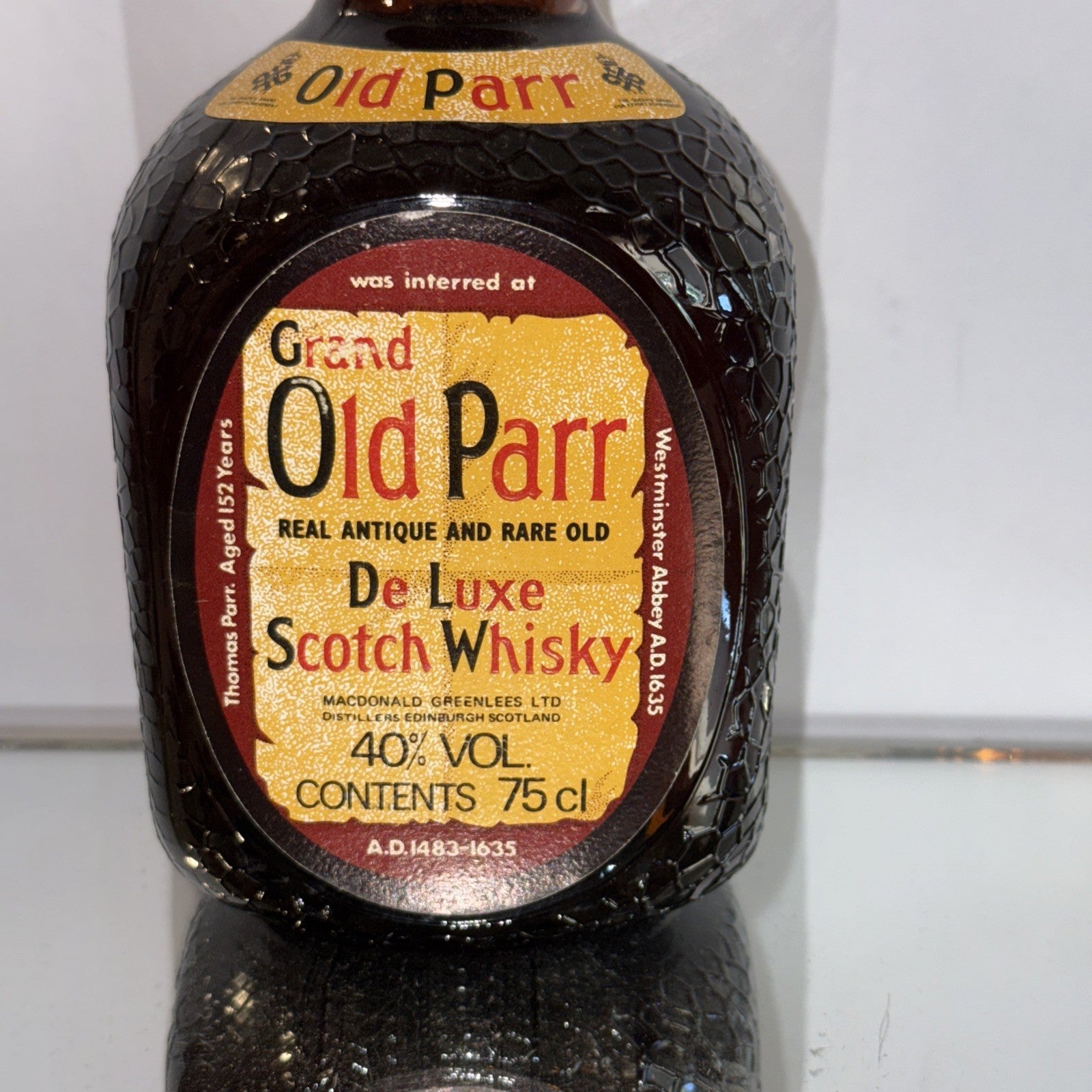 Grand Old Parr Delux whisky  1980s Bottled 700ml