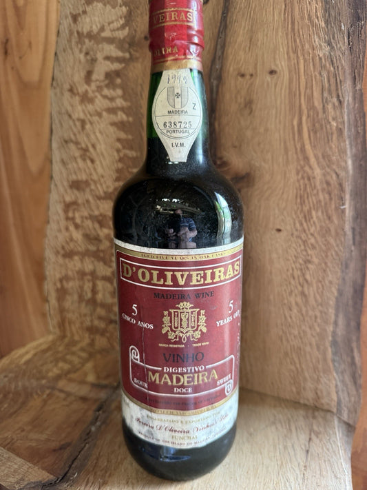 D'Oliveiras 5 year old Madeira 1980s