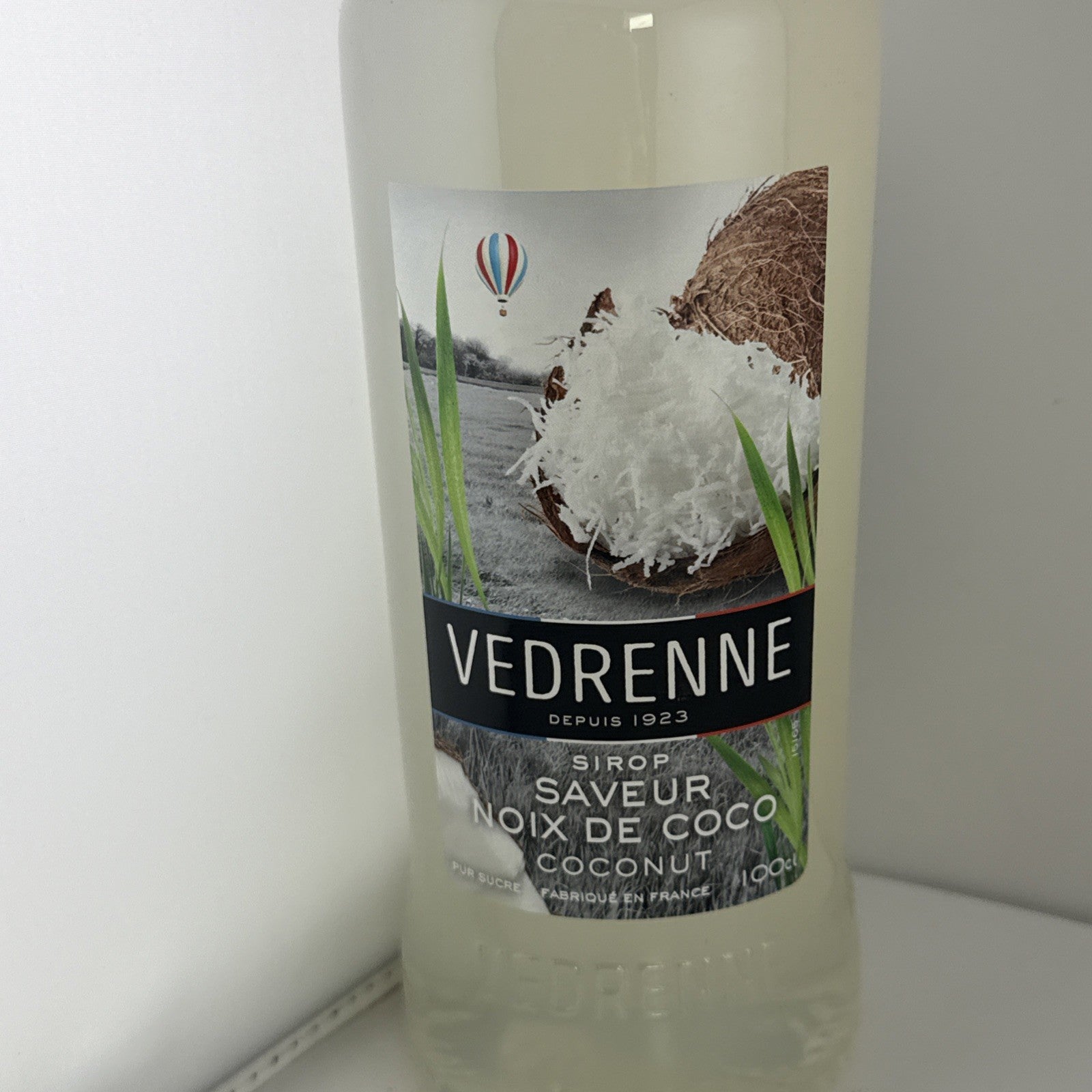 Vedrenne Coconut Syrup 1L French Cocktail Mixer Noix de Coco