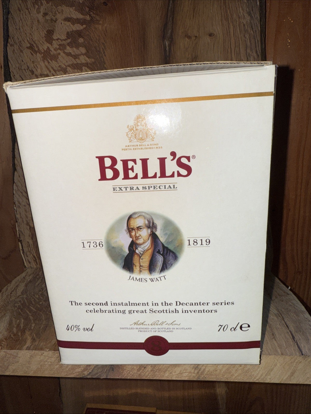 Bells Whisky Christmas 2002 full boxed mint condition