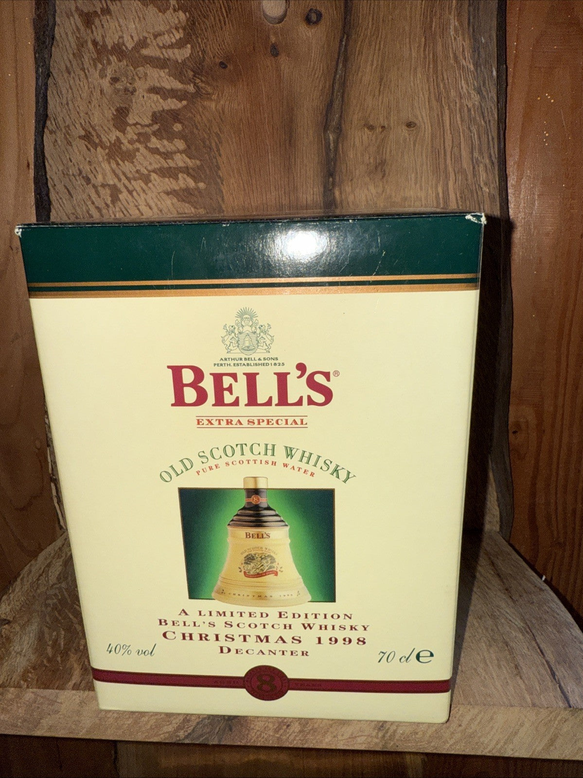 Bells Whisky Decanter Christmas 1998 full boxed mint condition