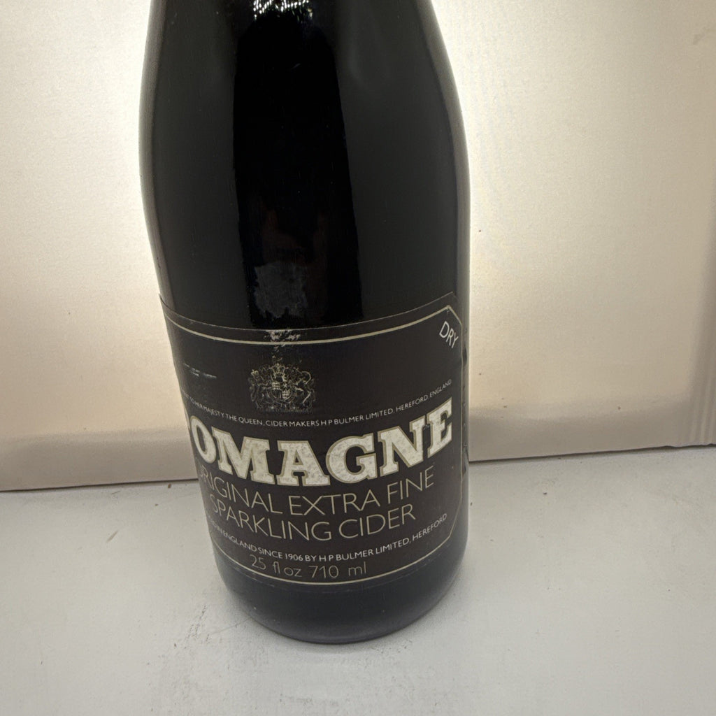 HP Bulmer Pomagne Dry 1977 (710ml)￼novelty Display Only ! Do Not Drink!!