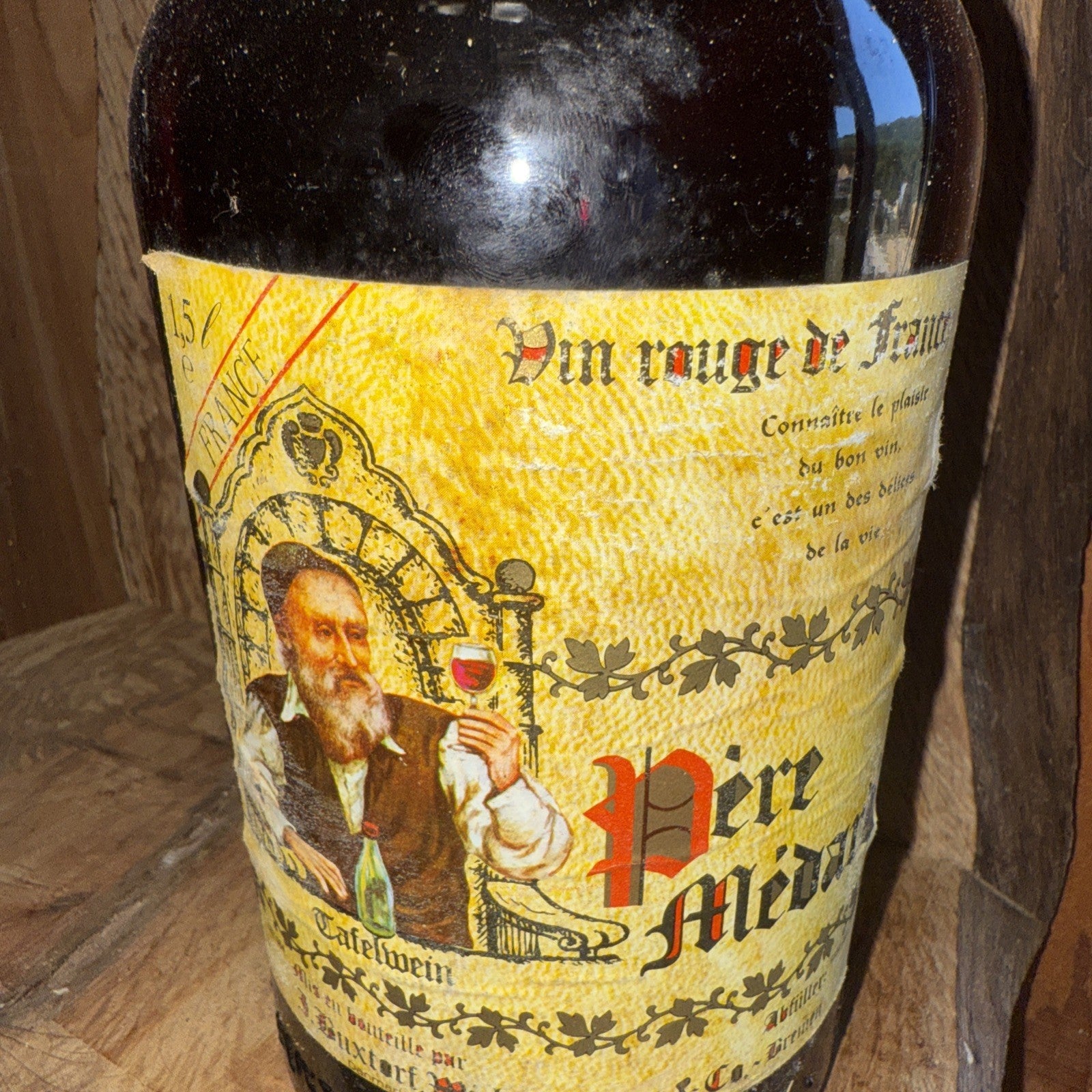 Pere Medard Vin Rouge De France 1970s(?) 1.5l