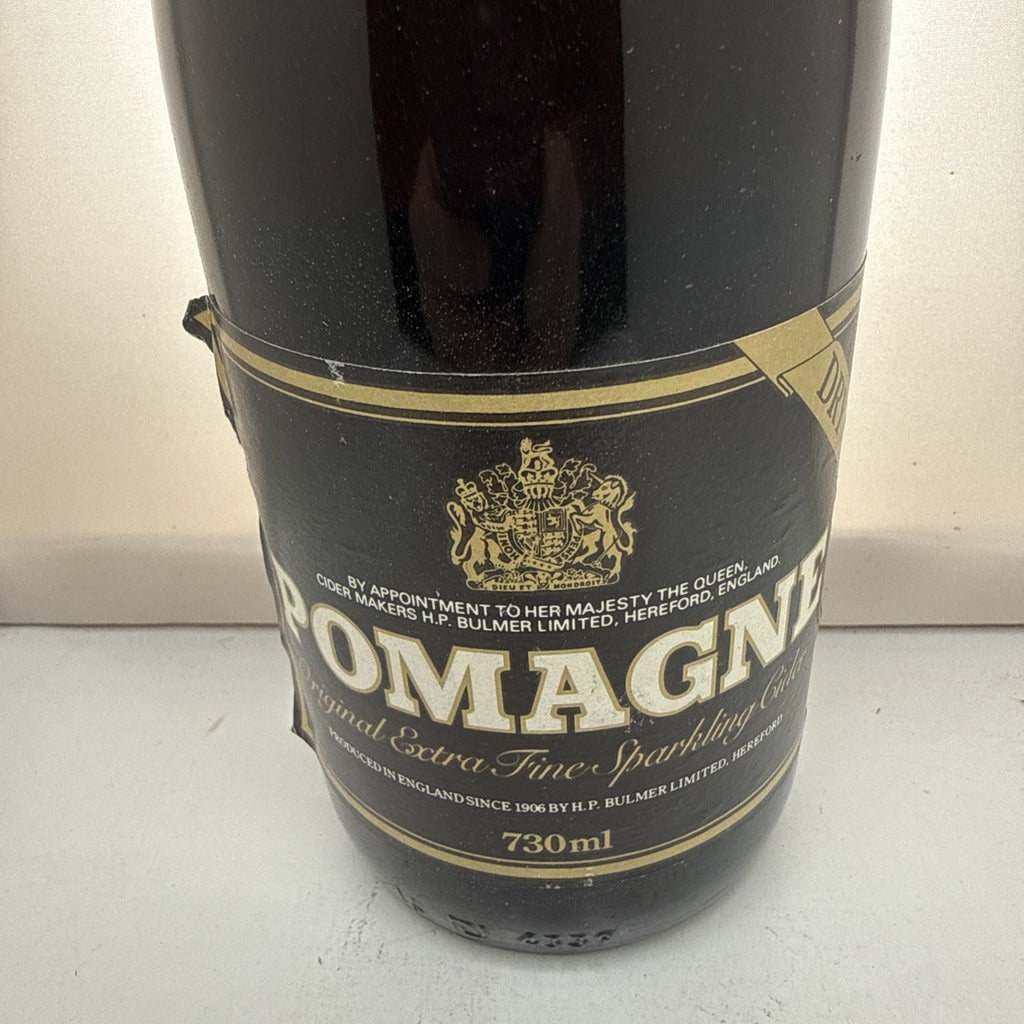 HP Bulmer Pomagne Dry 1981 (730 ml)￼novelty Display Only ! Do Not Drink!!