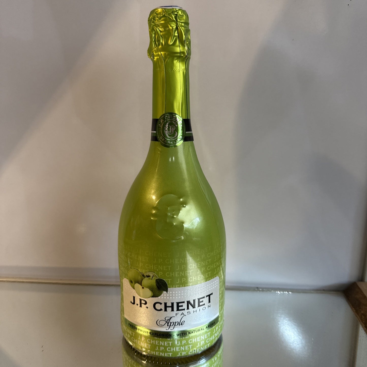 JP Chenet Apple Fashion Sparkling wine French