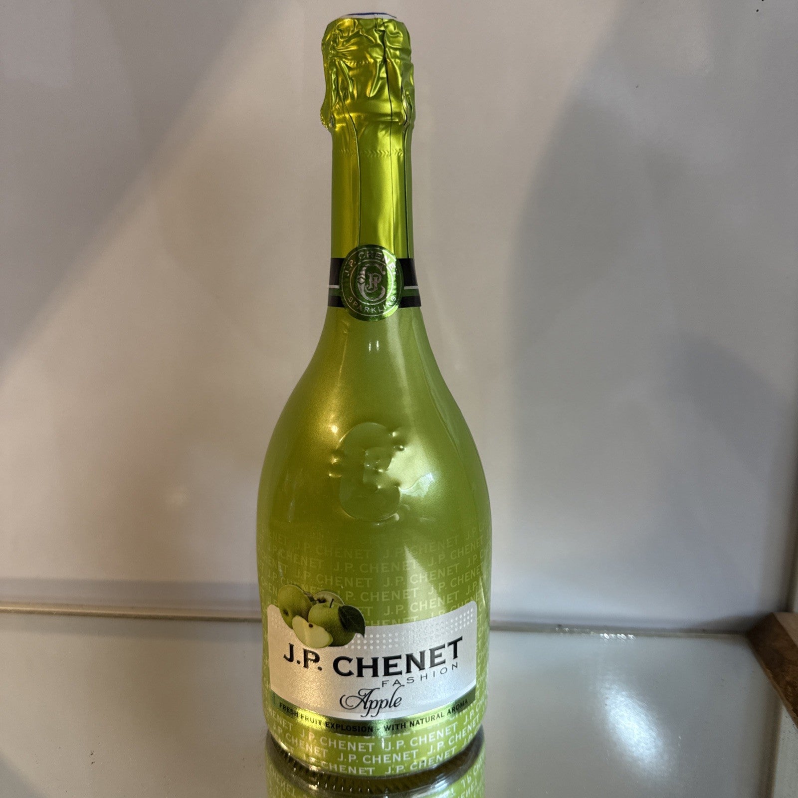JP Chenet Apple Fashion Sparkling wine French