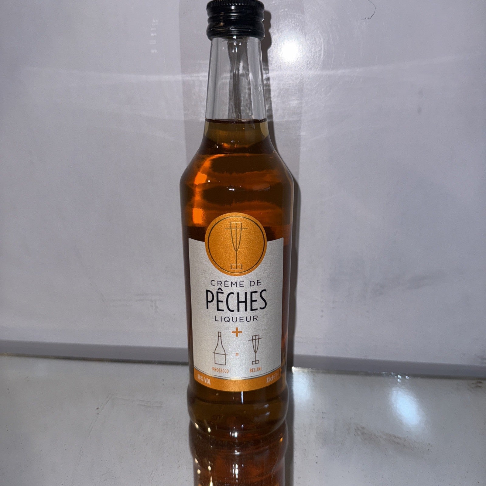 Crème de Pêches (peach liqueur) For Bellini cocktails😀