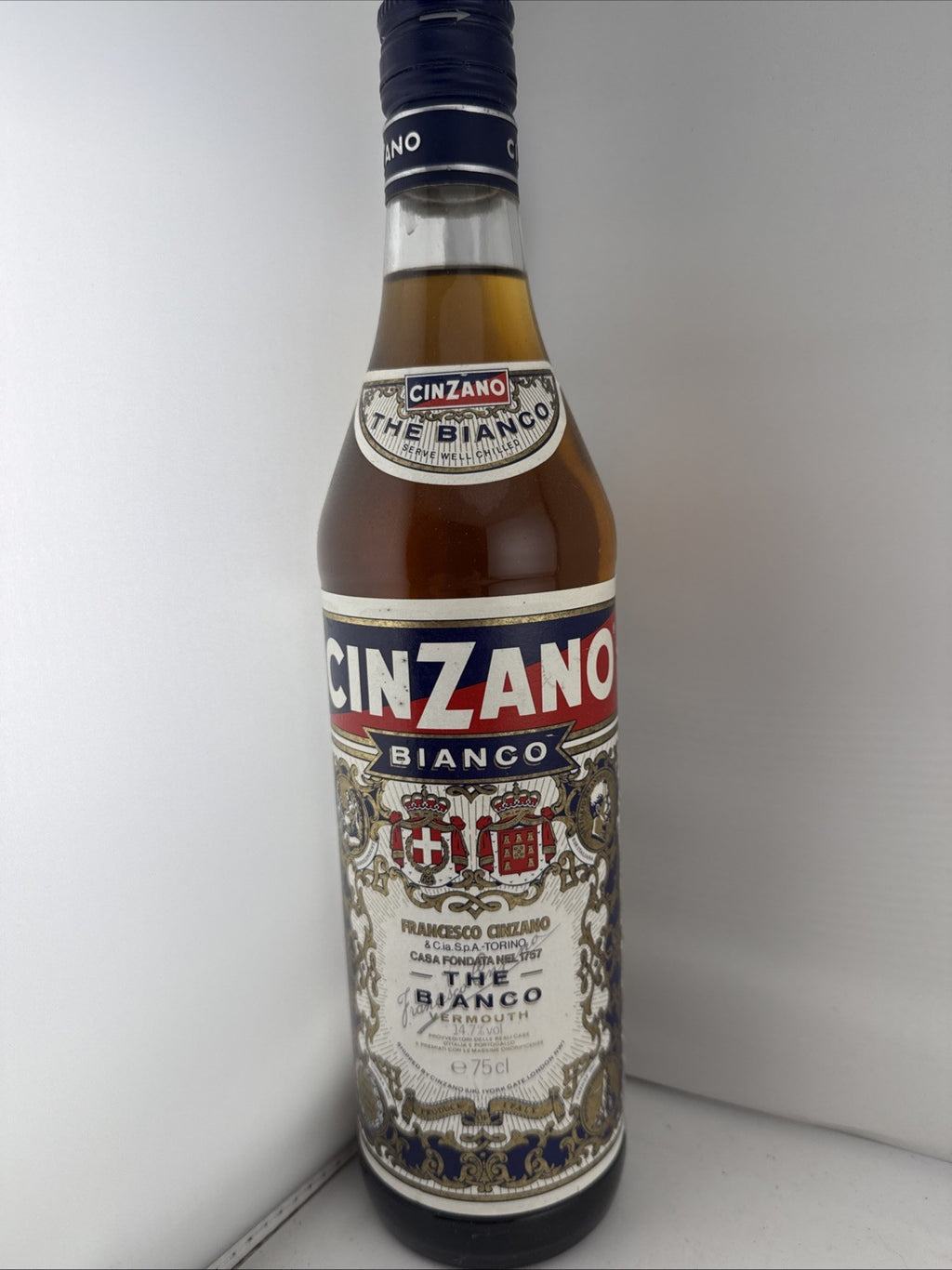 Cinzano Bianco Vermouth 75cl 14.7% Italian Aperitif Sealed 1980s Bottle Vintage