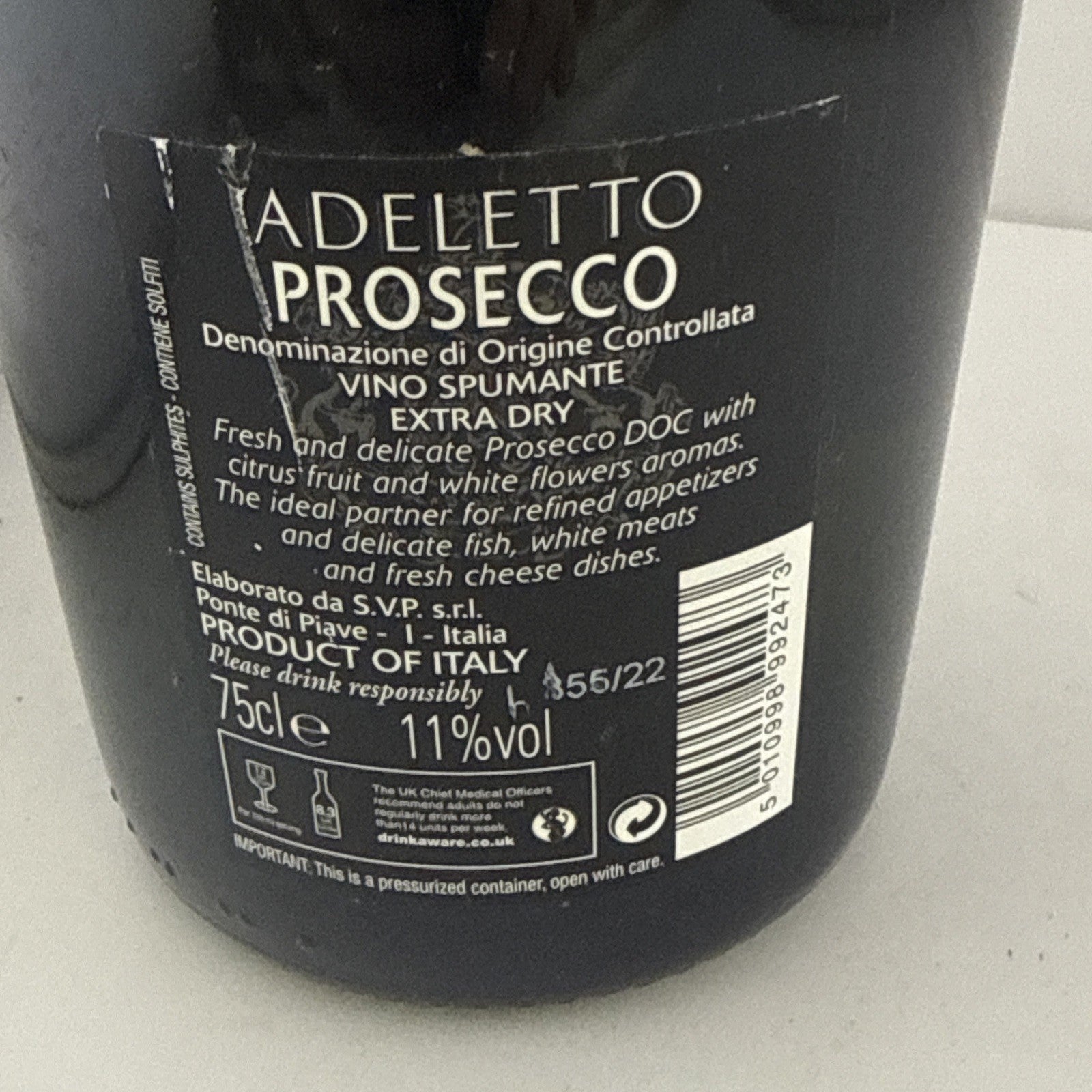 Adeletto Prosecco DOC Extra Dry Vino Spumante 75cl 11%