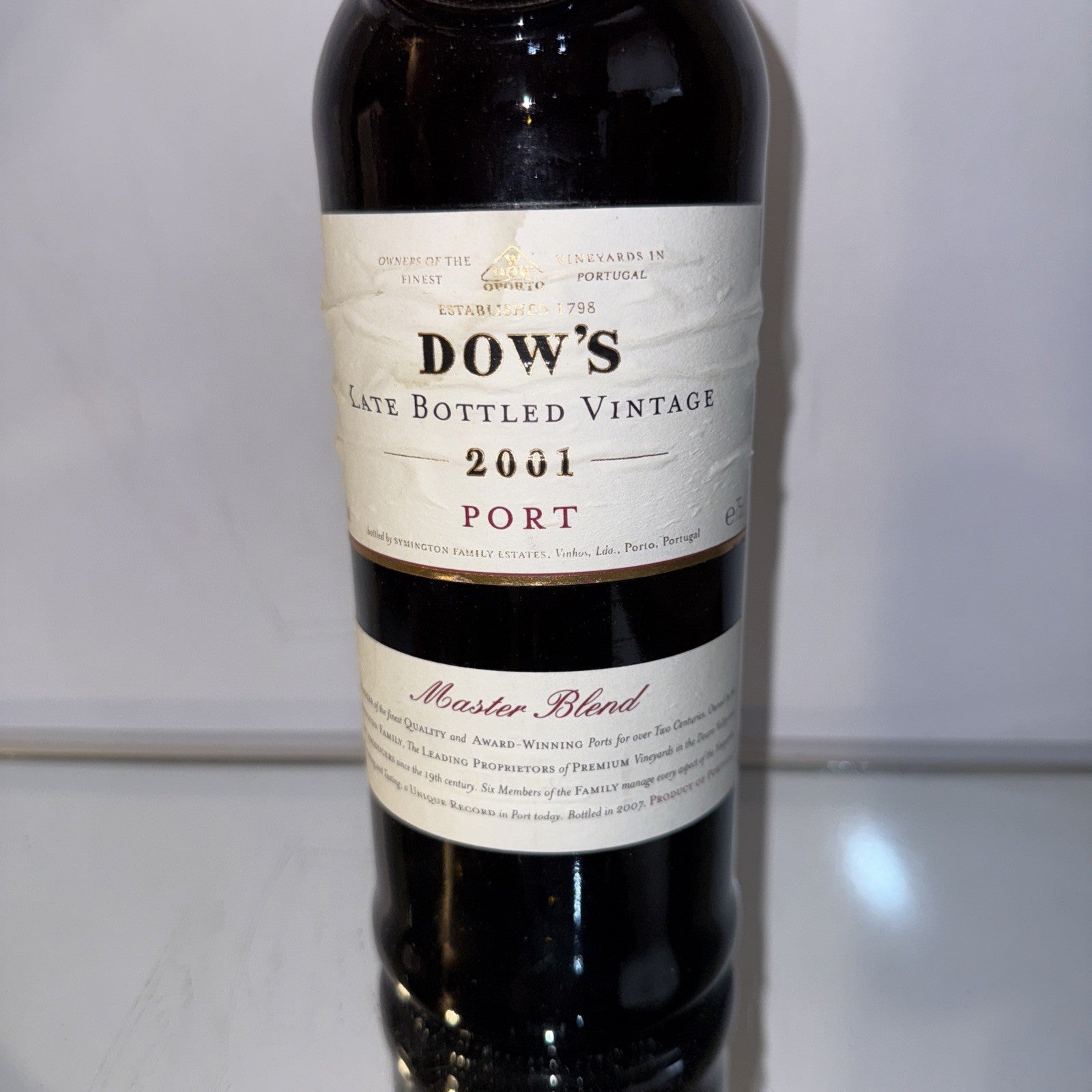Dow's 2001 Late Bottled Vintage Port