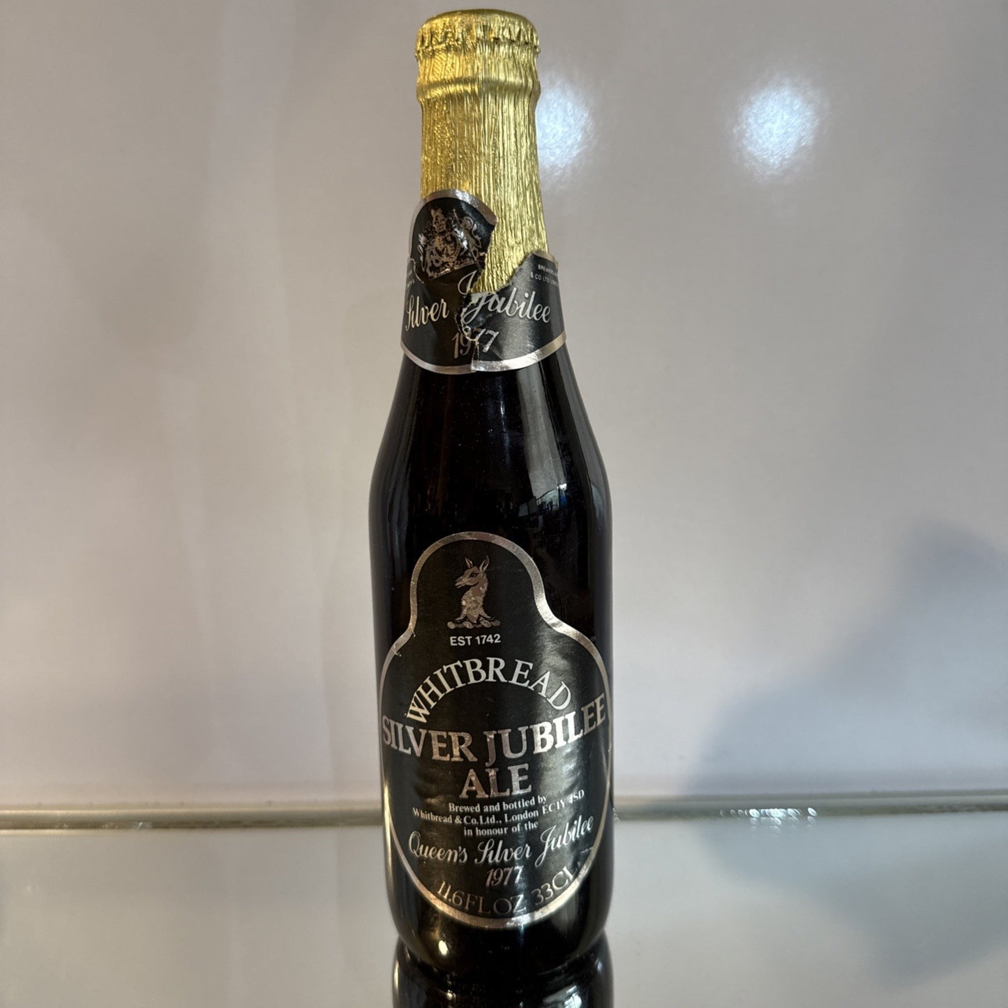 Whitbreads Silver Jubilee 1977 ale 275ml