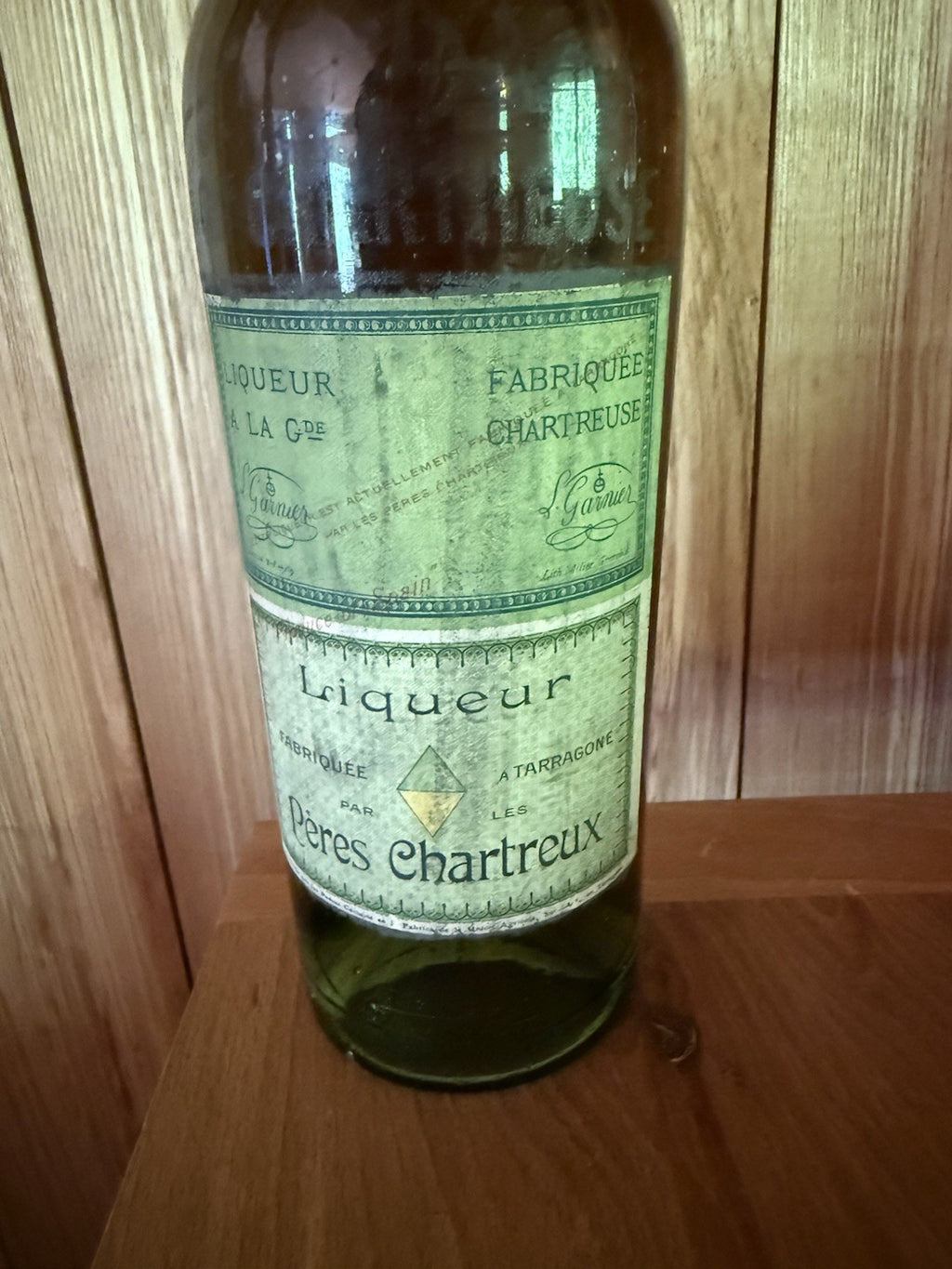 Chartreuse - Early 1900s (est) Etched Glass Label And Contents Good Condition