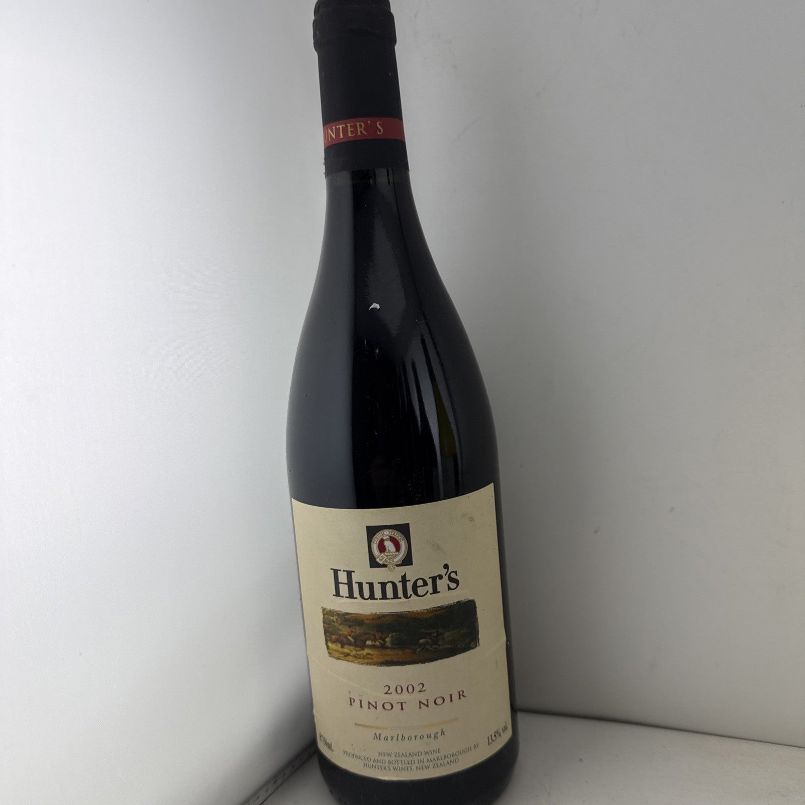 Hunter’s Pinot Noir 2002 Marlborough New Zealand Red Wine 750ml Cellared Well