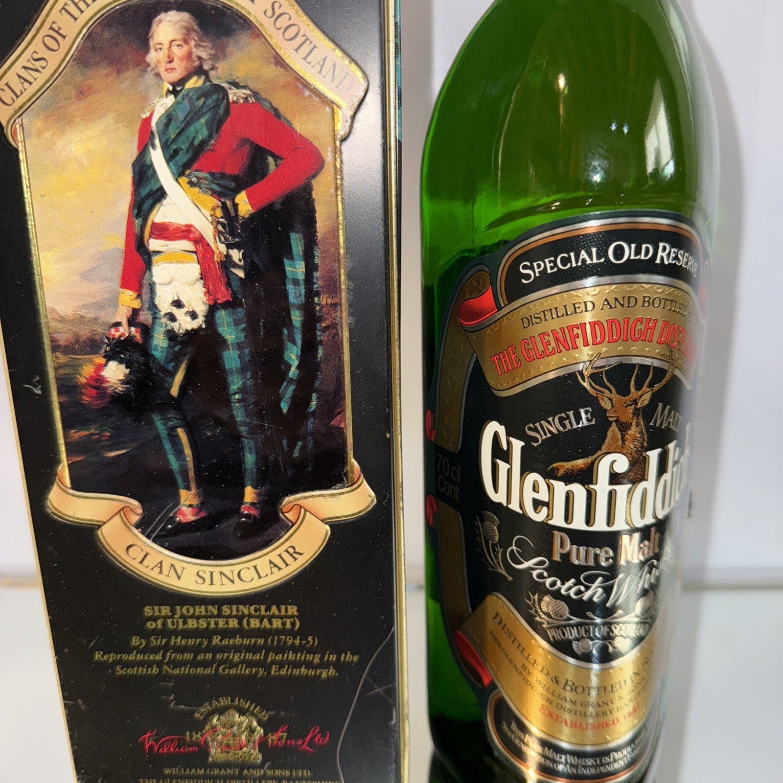 1975-85 Bottle Glenfiddich Special Old Reserve Pure Malt Whisky  Clan Sinclair