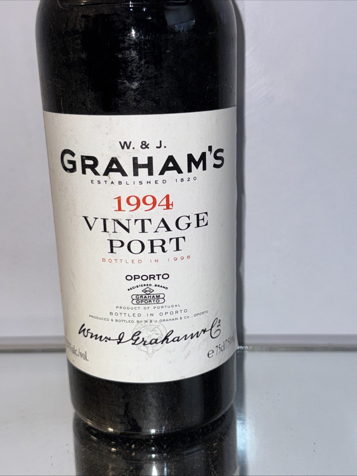 Graham's 1994 Port ( Perfect Storage Since New)