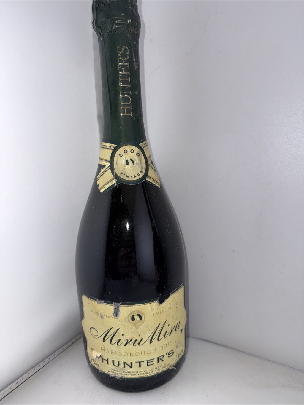 Hunter’s MiruMiru Marlborough Brut Vintage 2000 75cl Still Fizzy And Drinks Well