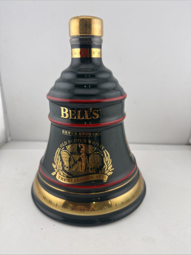 Bell’s Extra Special 1994 Christmas Bell Decanter 8 Year Old 70cl Full