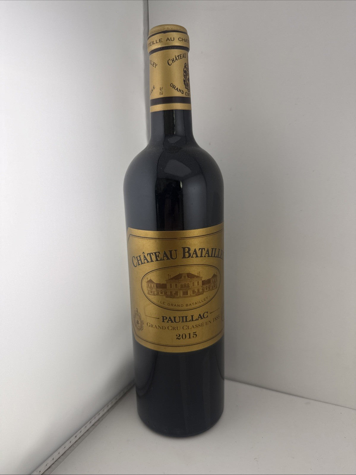 Château Batailley 2015 Pauillac Grand Cru Classé en 1855 Bordeaux red wine.