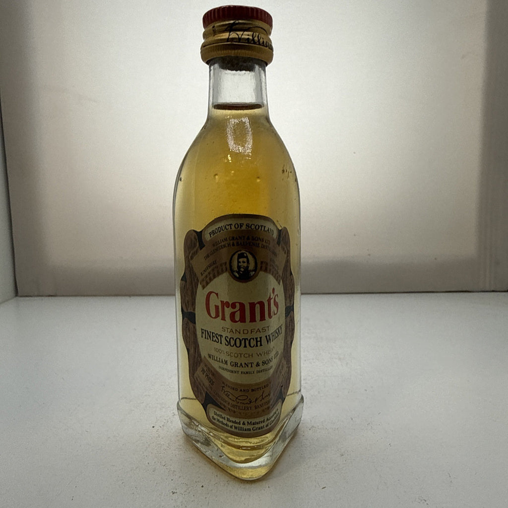 Grant's Standfast — 5cl Scotch Whisky Miniature — Triangular Bottle