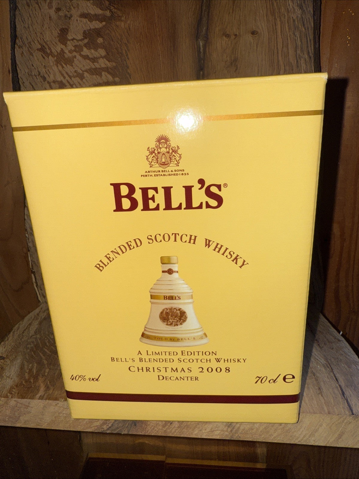 Bells Whisky 75cl decanter Christmas 2008 Boxes Mint condition
