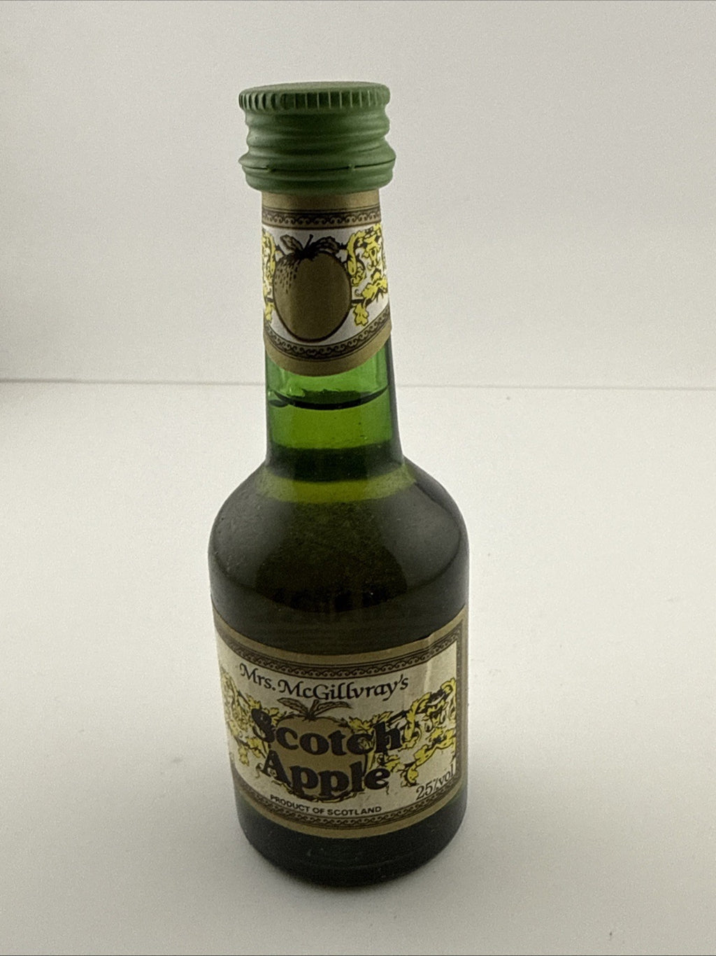 Vintage Mrs. McGillvray’s Scotch Apple Miniature c.1970s–1980s (5 cl)