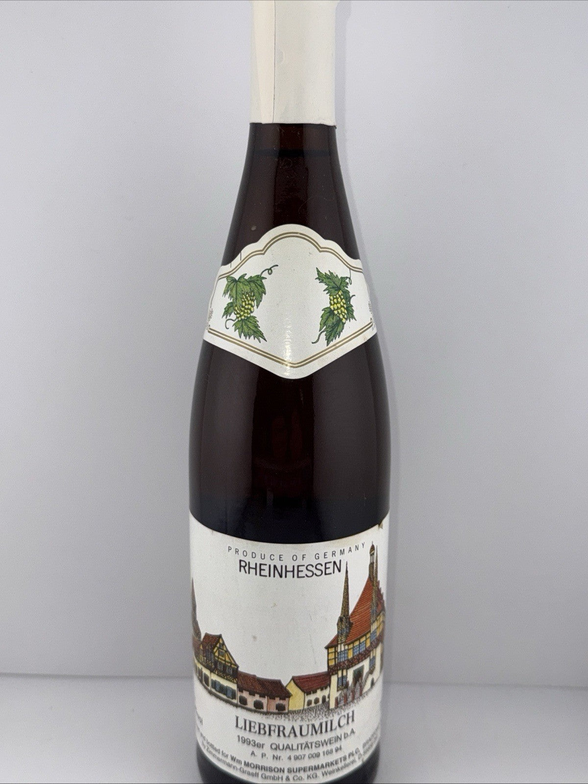 Liebfraumilch	•	Region: Rheinhessen, Germany	•	Vintage: 1993