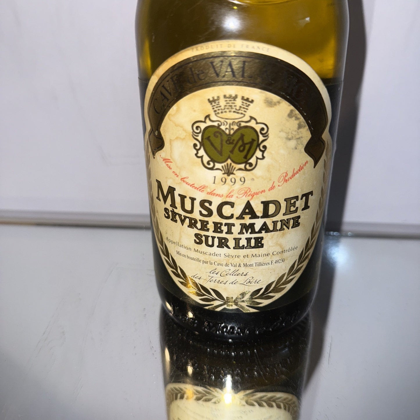 Muscadet 1999 Cave De Val Et Mont vintage Rare