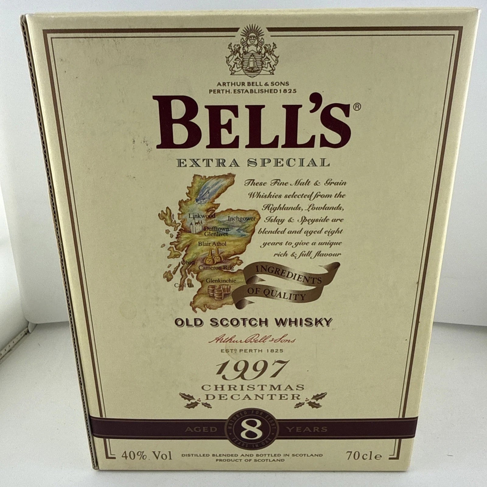 Bell’s Extra Special 1997 Christmas Bell Decanter 8 Year Old 70cl Full