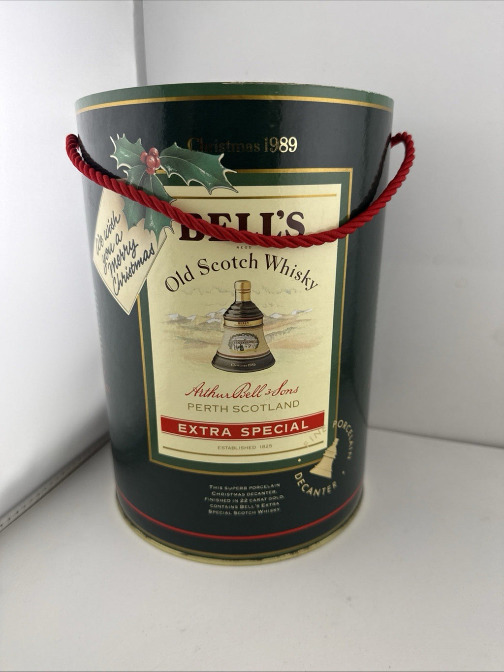 Bell’s Extra Special 1991 Christmas Bell Decanter 8 Year Old 70cl Full