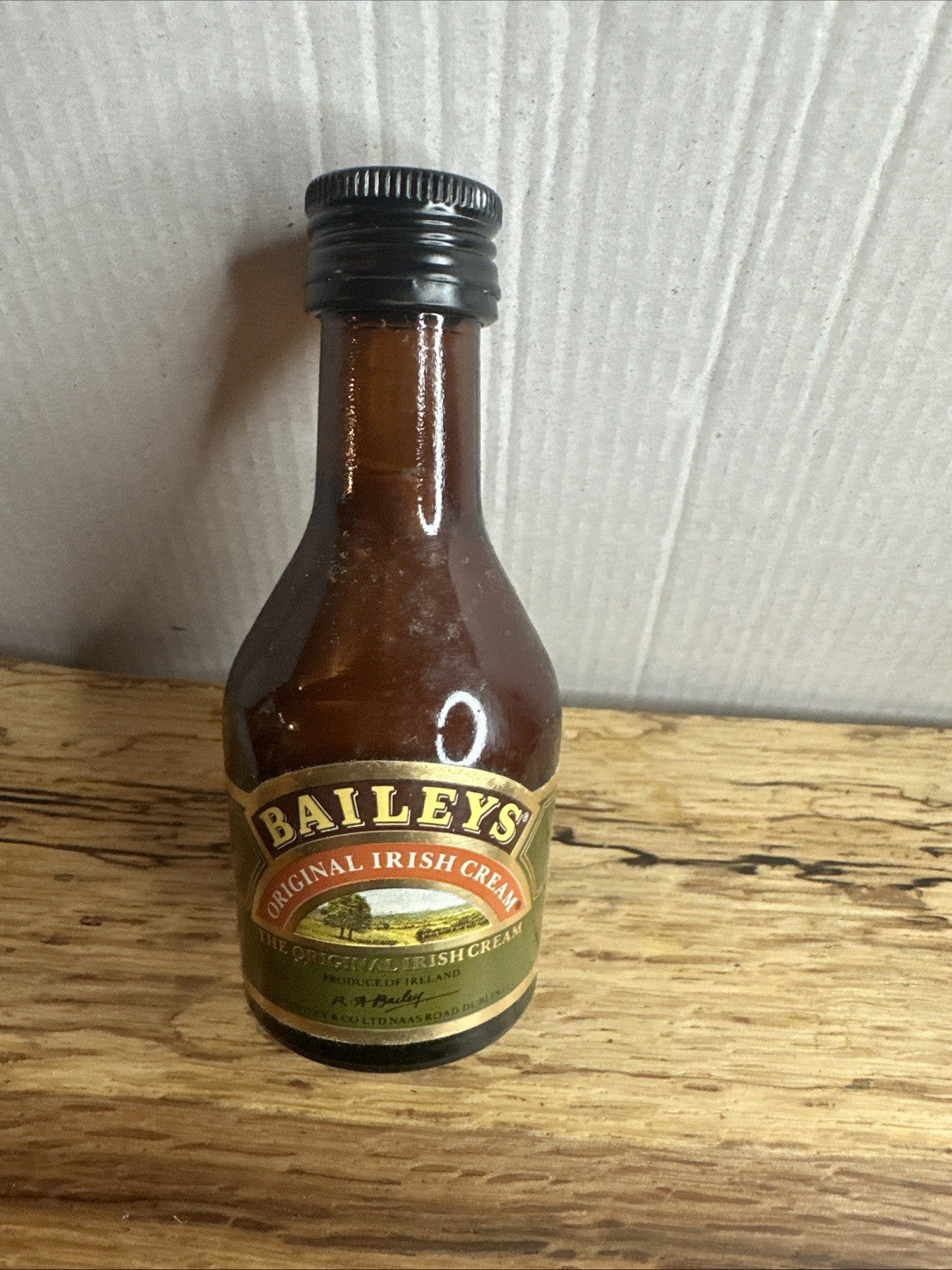 Baileys Original Irish Cream Liqueur Miniature Full