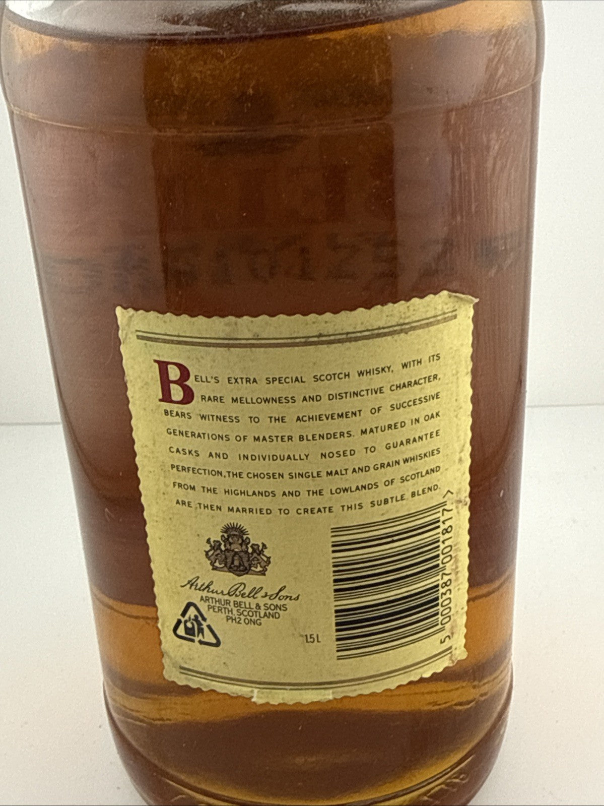 Bell’s Finest Old Scotch Whisky Extra Special 1.5L Vintage Bottled 1980s
